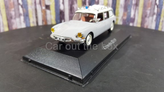 Citroen ID 19 Break 1962 Ambulance 1:43 Atlas - 2