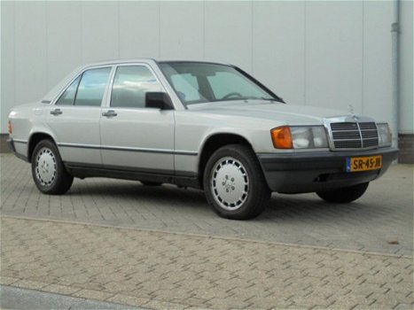 Mercedes-Benz 190-serie - 2.0 E APK 10-2020 NAP NEDERLANDSE AUTO - 1