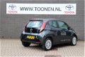 Toyota Aygo - 1.0 VVT-i x-play Airco-Parkeercamera - 1 - Thumbnail