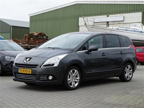 Peugeot 5008 - 2.0 HDiF GT 5p - 1