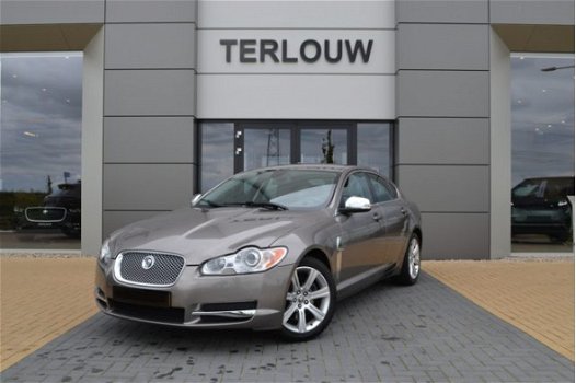 Jaguar XF - 2.7D V6 Premium Luxury --meeneemprijs - 1