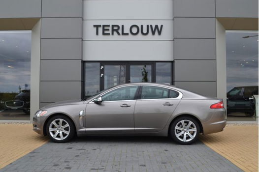 Jaguar XF - 2.7D V6 Premium Luxury --meeneemprijs - 1