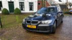 BMW 3-serie Touring - 318d Business Line compleet dealer onderhouden-groot navigatie-PDC-NAP-elektri - 1 - Thumbnail