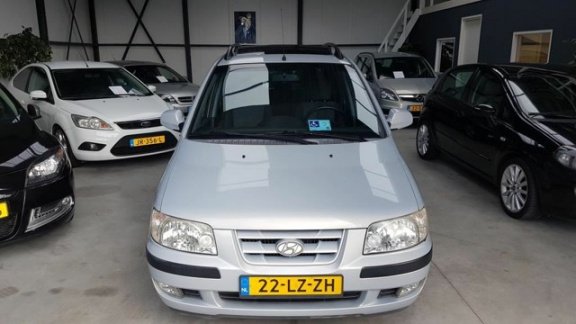 Hyundai Matrix - 1.6i GLS -Airco, Kantel dak, CV, Elekt pakket - 1