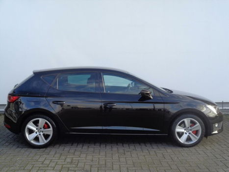 Seat Leon - 1.4TSi 150PK DSG FR NAVI/CLIMA/48.000KM - 1