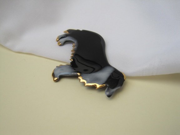Broche porseleinen hond (collie) zwart grijs en verguld randje 6.8x4.9 cm - Afbeelding 6