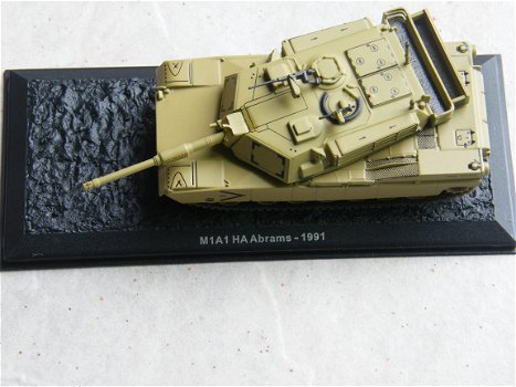 M1A1 HA Abrams-1991 - 2