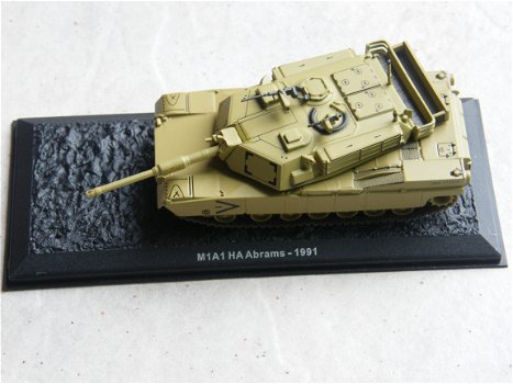 M1A1 HA Abrams-1991 - 3