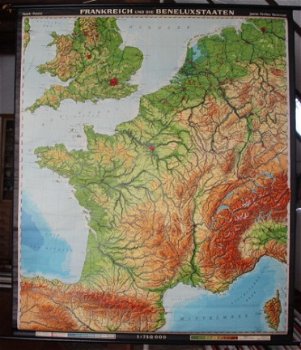 Schoolplaat van Frankrijk en de Benelux. - 1