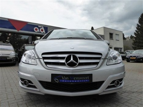 Mercedes-Benz B-klasse - 180 CDI Business Class 51.000KM Airco/Bluetooth/ Parktronic - 1