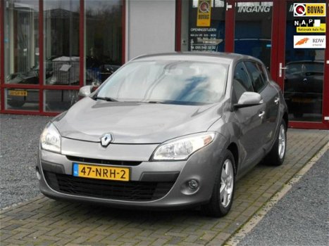 Renault Mégane - 1.5 dCi Dynamique NAVI LMV LEASE V.A. 45. P/M - 1