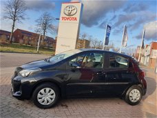 Toyota Yaris - 1.3 16v VVT-i Now 5D 99pk