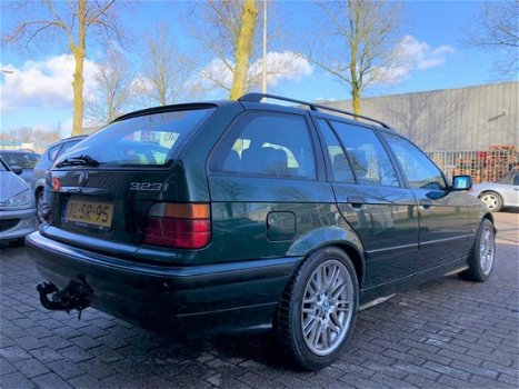 BMW 3-serie Touring - 323i ECC, Dakje, Leder, Cruise, PDC - 1