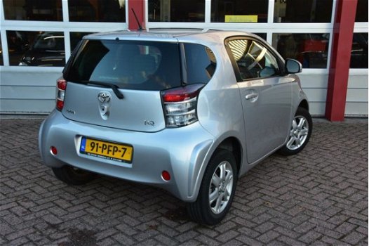 Toyota iQ - 1.0 VVTi Comfort - 1