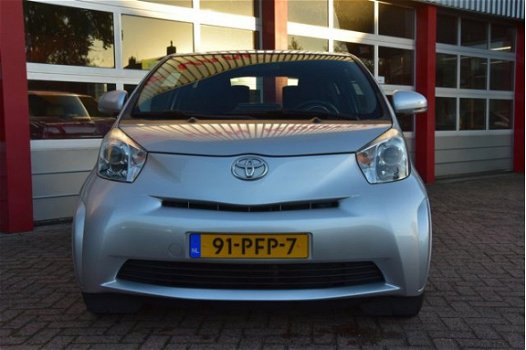 Toyota iQ - 1.0 VVTi Comfort - 1