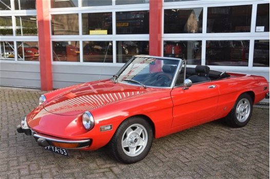 Alfa Romeo Spider - 2.0 Veloce - 1