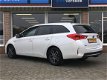 Toyota Auris Touring Sports - 1.8 Hybrid Lease Plus | Xenon | Navi | Panorama dak | Parkeersensoren - 1 - Thumbnail