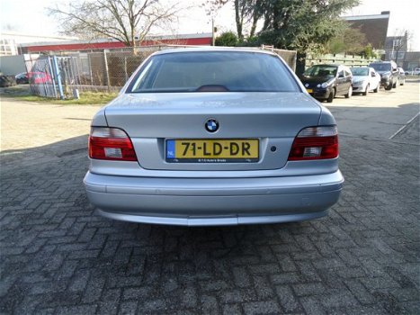 BMW 5-serie - 525i EDITION AUTOMAAT / YOUNG TIMER / VOL LEDER / E.C.C / CRUISE CONTROL / ELEK PAKKET - 1