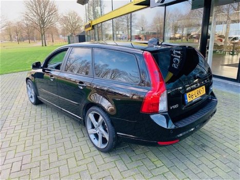 Volvo V50 - 1.6 D2 114PK SPORT ECC LEDER BT PDC - 1