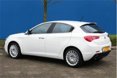 Alfa Romeo Giulietta - 1.4 T Distinctive