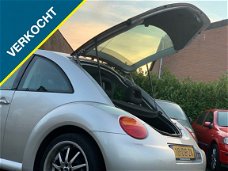 Volkswagen New Beetle - 2.0 Highline/Airco/LM 18/Nieuwe APK