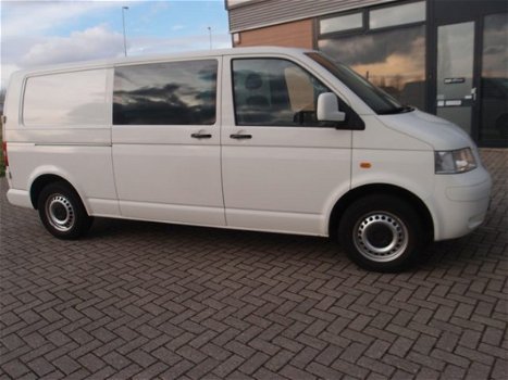 Volkswagen Transporter - 2.5 TDI dc 130pk airco lang cruise keurige bus 5pers t-edition - 1