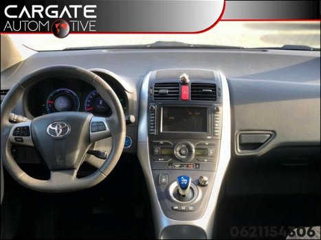 Toyota Auris - 1.8 Full Hybrid Dynamic XENON|NAV|LMW|PARKASSIT|DEALER ONDERHOUDEN - 1