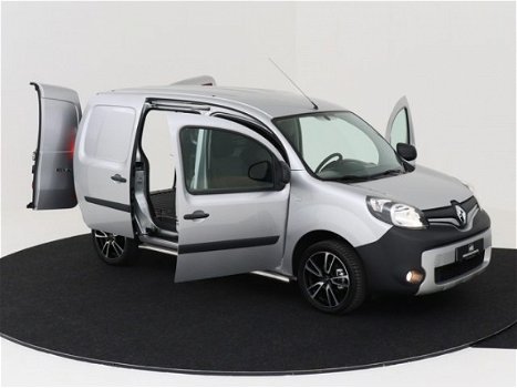 Renault Kangoo Express - 1.5 dCi 75pk Airco Navigatie Cruise control PDC Bumper in kleur - 1