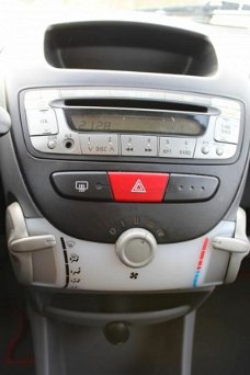 Toyota Aygo - 1.0-12V +