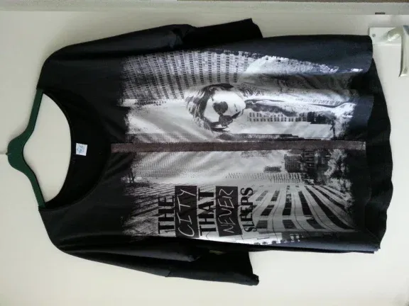 XL shirt met opdruk - nr. 1