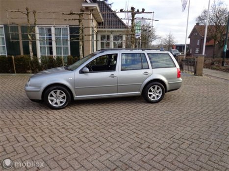 Volkswagen Golf Variant - IV 1.6-16V FSI - 1