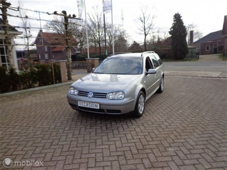 Volkswagen Golf Variant - IV 1.6-16V FSI - 1