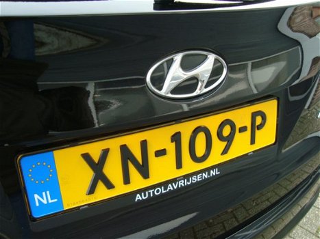 Hyundai ix35 - DYNAMIC SUV HOGE INSTAP AIRCO LED 135PK 6-BAK LICHTMETALEN VELGEN CD ZEER MOOI - 1