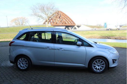 Ford Grand C-Max - 1.6-150pk Ecoboost Titanium. Cruise & Climate control, trekhaak, zeer ruim - 1