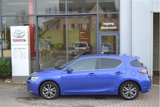 Lexus CT 200h - F Sport Line - 1