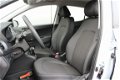 Hyundai i10 - 1.0i Comfort Navigatie | Navigatie | Parkeersensoren | Bluetooth | USB | Airco | - 1 - Thumbnail