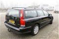 Volvo V70 - 2.4 T, Leer, Trekhaak, Schuifdak - 1 - Thumbnail