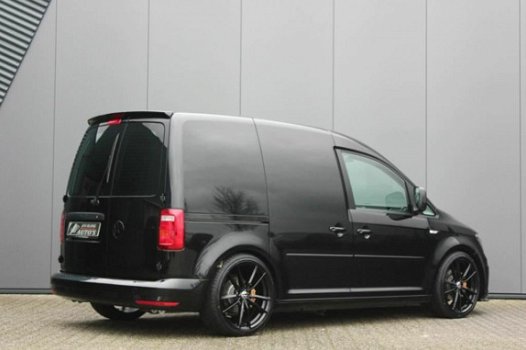 Volkswagen Caddy - 2.0 TDI L1H1 180PK ELEK-PAKKET / AIRCO / NAVIGATIE / LEDEREN BEKLEDING / BLACK ED - 1