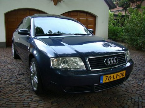 Audi A6 - V6 2.4 Exclusive MT - 1