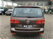 Volkswagen Touran - 1.2 TSI Comfortline 7persoons Parkeer sensoren Stoelverwarming - 1 - Thumbnail