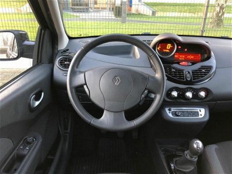 Renault Twingo - 1.2 16V Dynamique BJ2013, AIRCO, Boekjes+facturen - 1