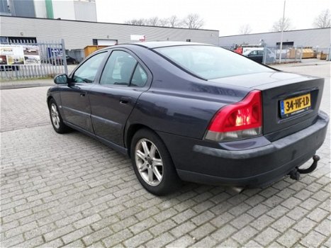 Volvo S60 - 2.4 Edition - 1