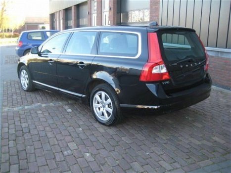 Volvo V70 - T5 kinetic powershift aut leer 2013 - 1