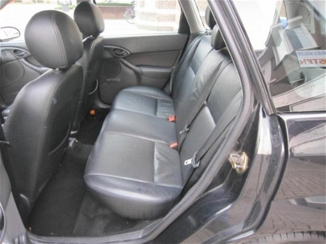 Ford Focus Wagon - 1.8 TDdi Futura Leder Interieur, Airco.Navigatie Motor slaat niet aan - 1