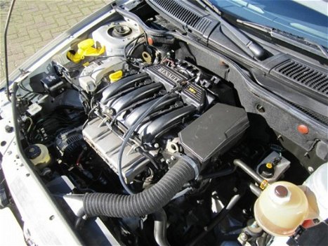 Renault Mégane Cabrio - 1.6-16V Sport /*73043KM* unieke km stand /nw softtop/LM VELGEN/LEDER int./ - 1