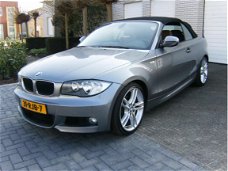 BMW 1-serie Cabrio - 118i High Executive Automaat Navi Leder M-Pakket Nieuwstaat 1e Eigenaar