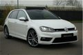 Volkswagen Golf - VII 1.2 TSI Highline R-Line DSG 7 Panoramadak Keyless-Go Xenon LED - 1 - Thumbnail