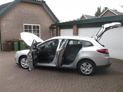 Renault Mégane - Megane 3 grandtour 1.5 DCI - 1