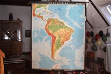 Schoolkaart van Zuid Amerika.