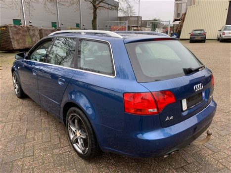 Audi A4 Avant - 1.9 TDI Advance - 1